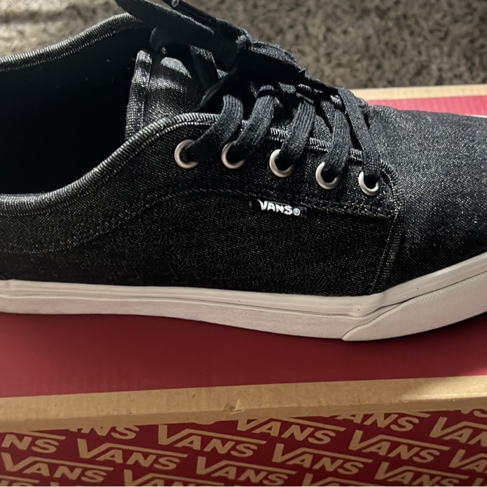 Vans Chukka Low Shoes